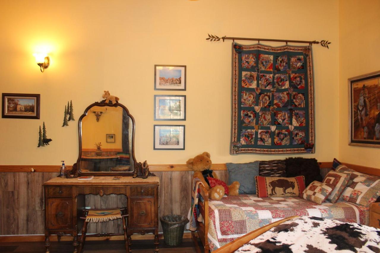 The Old Bear Bnb Pine Mountain Club Exteriör bild